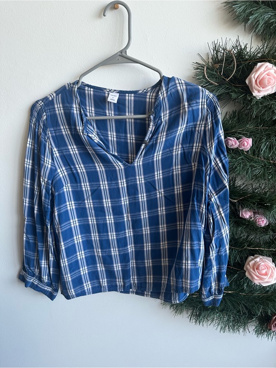 Old Navy Tops - Old Navy Blue and White Plaid V-Neck Blouse